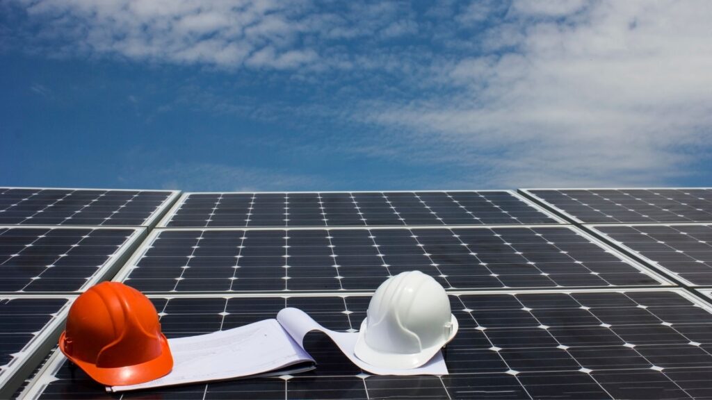 On grid vs off grid en Guatemala la decisión que define tu retorno de inversión